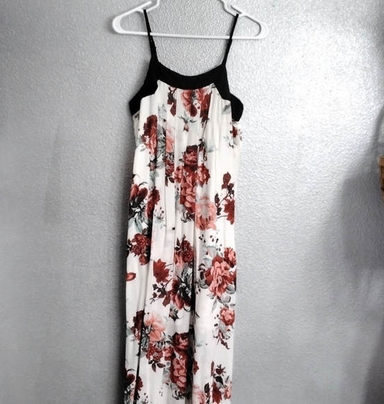 Floral Maxi Dress - Picture 1 of 2